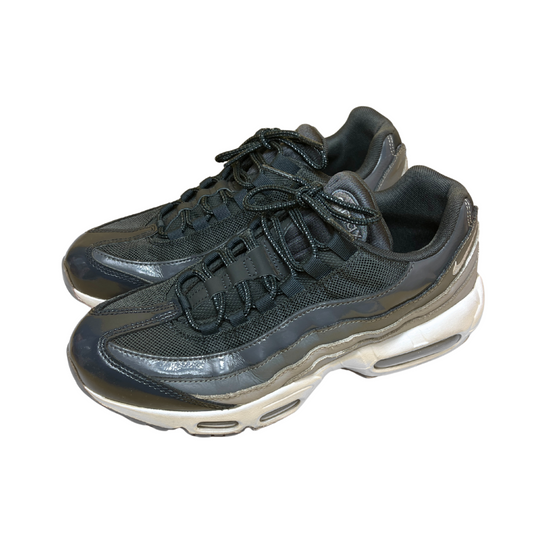 Nike Air Max 95 Anthracite White Wolf Grey | Size (W) UK7.5 US10 EU42