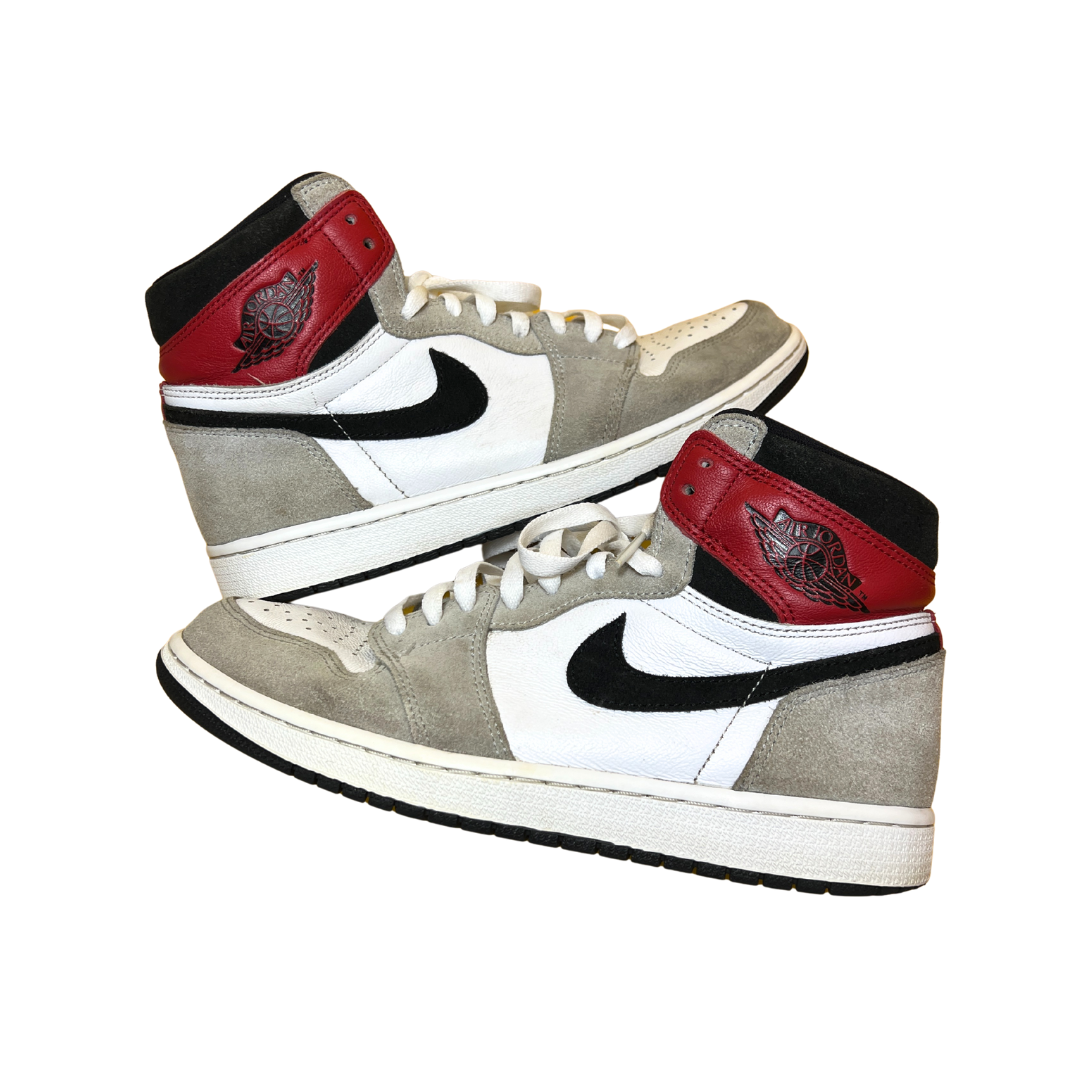 Air Jordan 1 High Retro Light Smoke Grey | Size UK8.5 US9.5 EU43